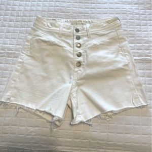 American eagle white shorts size 4